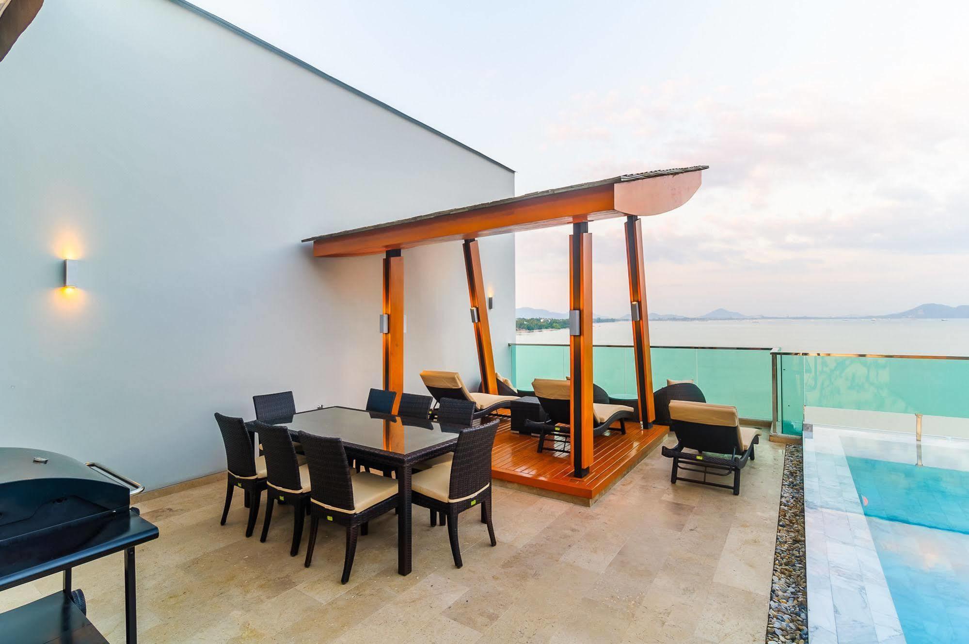 Elemental Villas Rawai Exterior photo
